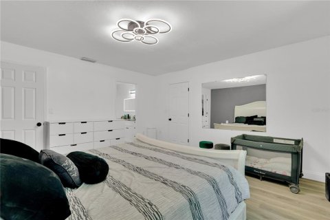 Casa en venta en Kissimmee, Florida, 3 dormitorios, 184.5 m2 № 1838379 - foto 17