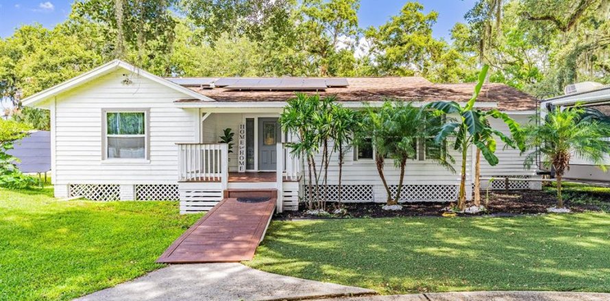 Casa en Kissimmee, Florida 3 dormitorios, 184.5 m2 № 1838379
