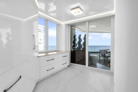 Copropriété à vendre à Boca Raton, Floride: 2 chambres, 134.52 m2 № 2414671 - photo 7