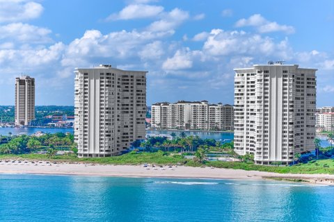 Copropriété à vendre à Boca Raton, Floride: 2 chambres, 134.52 m2 № 2414671 - photo 23