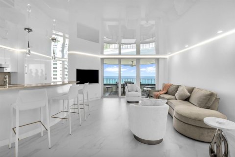 Copropriété à vendre à Boca Raton, Floride: 2 chambres, 134.52 m2 № 2414671 - photo 2