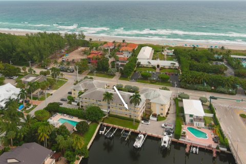 Condo in Delray Beach, Florida, 2 bedrooms  № 825656