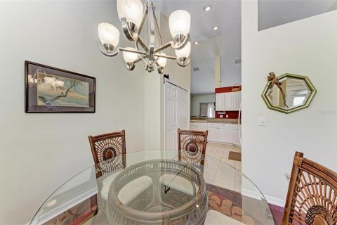 House in Palmetto, Florida 3 bedrooms, 146.41 sq.m. № 1593502 - photo 11