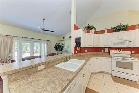 House in Palmetto, Florida 3 bedrooms, 146.41 sq.m. № 1593502 - photo 15