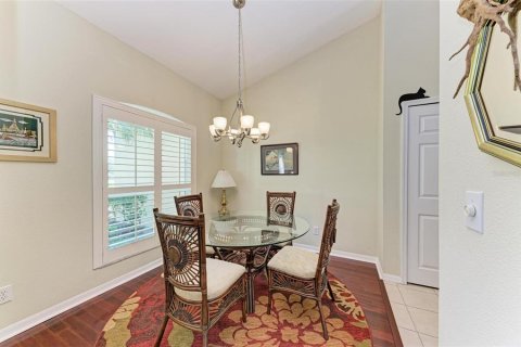 House in Palmetto, Florida 3 bedrooms, 146.41 sq.m. № 1593502 - photo 9