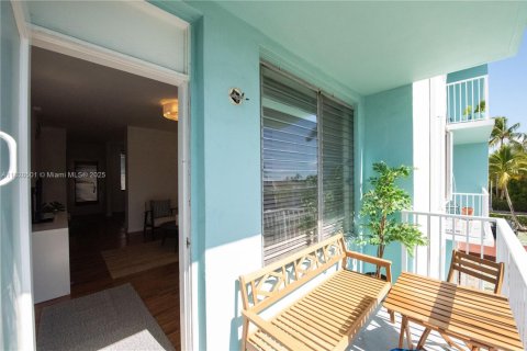 Condominio en alquiler en Miami Beach, Florida, 1 dormitorio, 65.03 m2 № 1811451 - foto 17