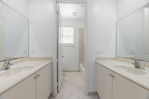 Casa en venta en Royal Palm Beach, Florida, 4 dormitorios, 213.21 m2 № 2188579 - foto 30
