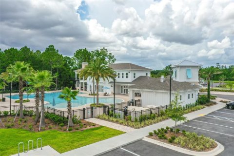 House in Bunnell, Florida 4 bedrooms, 199.46 sq.m. № 2232369 - photo 26