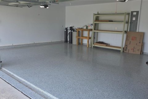 House in Bunnell, Florida 4 bedrooms, 199.46 sq.m. № 2232369 - photo 17