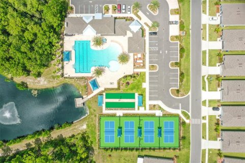 House in Bunnell, Florida 4 bedrooms, 199.46 sq.m. № 2232369 - photo 25