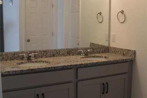 Townhouse in Orlando, Florida 3 bedrooms, 151.06 sq.m. № 1910259 - photo 13