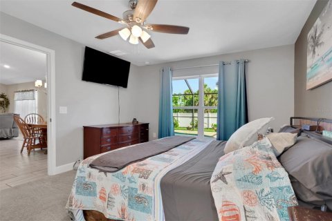 Villa ou maison à vendre à North Port, Floride: 4 chambres, 163.42 m2 № 2166951 - photo 24
