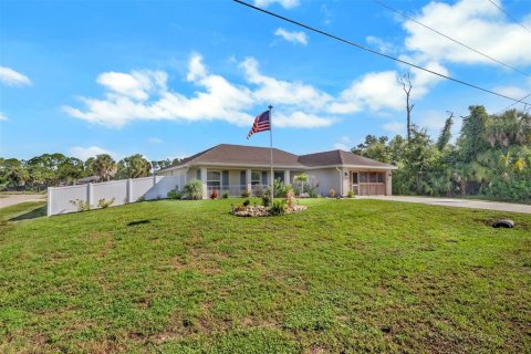 Villa ou maison à vendre à North Port, Floride: 4 chambres, 163.42 m2 № 2166951 - photo 3