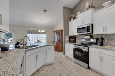 Villa ou maison à vendre à North Port, Floride: 4 chambres, 163.42 m2 № 2166951 - photo 10