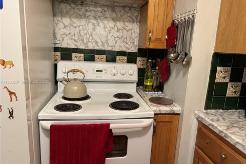 Condominio en venta en Margate, Florida, 2 dormitorios, 92.9 m2 № 2175192 - foto 7