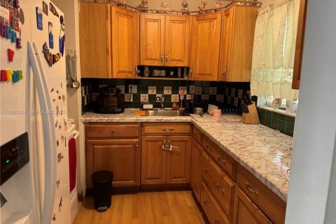Condominio en venta en Margate, Florida, 2 dormitorios, 92.9 m2 № 2175192 - foto 6