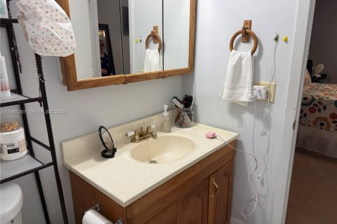 Condominio en venta en Margate, Florida, 2 dormitorios, 92.9 m2 № 2175192 - foto 29
