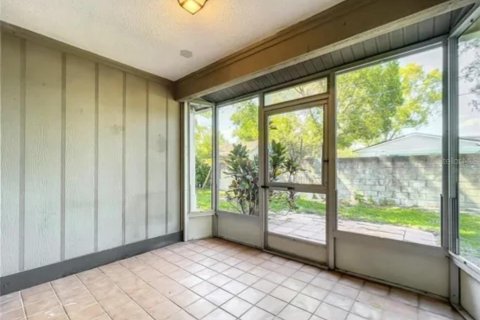 Adosado en venta en Altamonte Springs, Florida, 2 dormitorios, 125.42 m2 № 1916206 - foto 11
