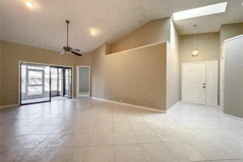 Adosado en venta en Altamonte Springs, Florida, 2 dormitorios, 125.42 m2 № 1916206 - foto 3