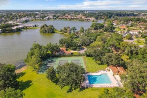 Adosado en venta en Altamonte Springs, Florida, 2 dormitorios, 125.42 m2 № 1916206 - foto 14