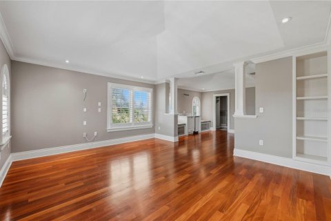 Casa en venta en Saint Petersburg, Florida, 5 dormitorios, 374.77 m2 № 2227182 - foto 26