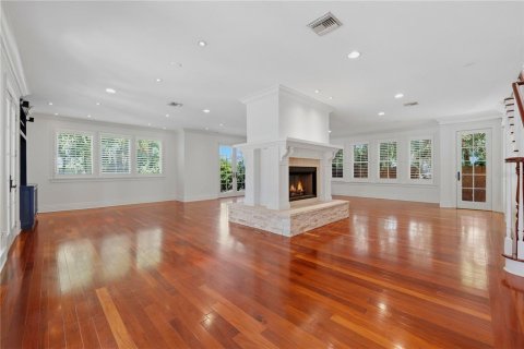 Casa en venta en Saint Petersburg, Florida, 5 dormitorios, 374.77 m2 № 2227182 - foto 23