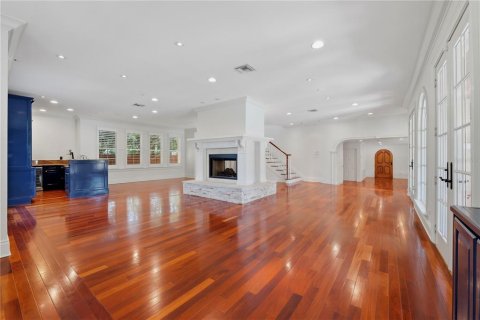 Casa en venta en Saint Petersburg, Florida, 5 dormitorios, 374.77 m2 № 2227182 - foto 15