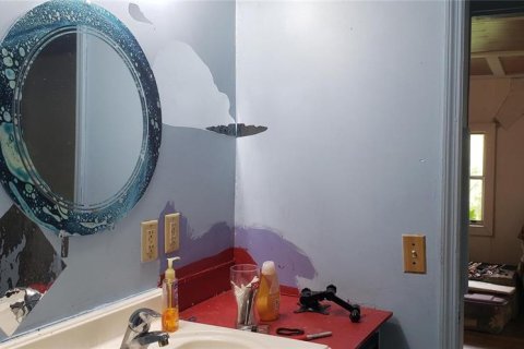 House in Sarasota, Florida 2 bedrooms, 91.97 sq.m. № 1900055 - photo 11