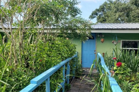 House in Sarasota, Florida 2 bedrooms, 91.97 sq.m. № 1900055 - photo 5