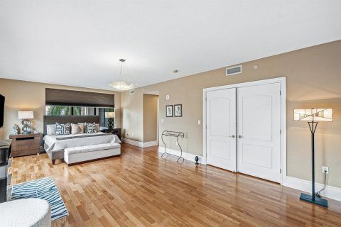 Condo in Boca Raton, Florida, 3 bedrooms № 2245527 - photo 20