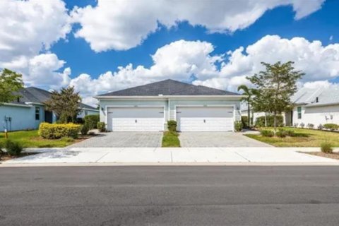 Villa ou maison à vendre à Punta Gorda, Floride: 3 chambres, 128.95 m2 № 1916965 - photo 1