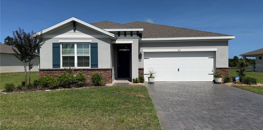 House in Ormond Beach, Florida 2 bedrooms, 168.71 sq.m. № 2201313