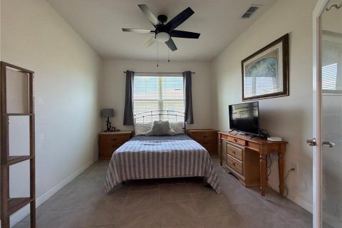 House in Ormond Beach, Florida 2 bedrooms, 168.71 sq.m. № 2201313 - photo 21