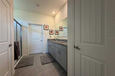 House in Ormond Beach, Florida 2 bedrooms, 168.71 sq.m. № 2201313 - photo 14