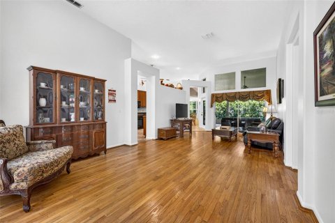 House in Tampa, Florida 3 bedrooms, 218.97 sq.m. № 2223205 - photo 5