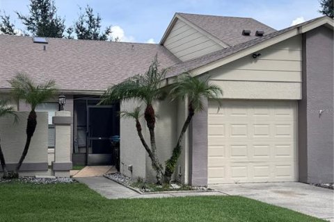 House in Orlando, Florida 2 bedrooms, 94.2 sq.m. № 2339262