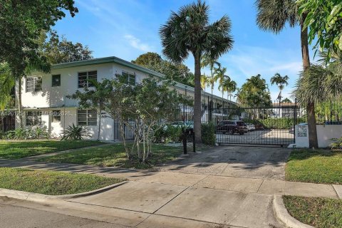 Copropriété à louer à Miami, Floride: 1 chambre, 52.95 m2 № 2076347 - photo 2