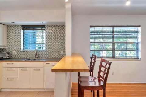 Copropriété à louer à Miami, Floride: 1 chambre, 52.95 m2 № 2076347 - photo 8
