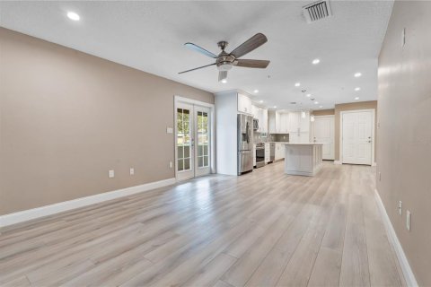 Copropriété à vendre à Altamonte Springs, Floride: 3 chambres, 204.29 m2 № 2398920 - photo 5