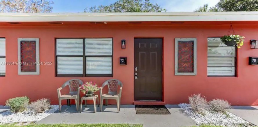 Condominio en Deerfield Beach, Florida, 1 dormitorio  № 1938588