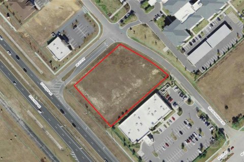 Terreno en venta en Summerfield, Florida № 1392092 - foto 1