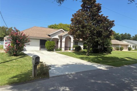 Villa ou maison à vendre à Palm Coast, Floride: 3 chambres, 149.67 m2 № 2223207 - photo 2