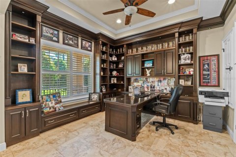 Villa ou maison à vendre à Chuluota, Floride: 4 chambres, 431.9 m2 № 1905814 - photo 12