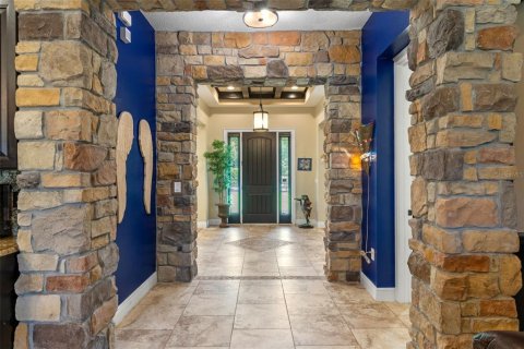Villa ou maison à vendre à Chuluota, Floride: 4 chambres, 431.9 m2 № 1905814 - photo 15
