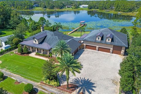 Villa ou maison à vendre à Chuluota, Floride: 4 chambres, 431.9 m2 № 1905814 - photo 3