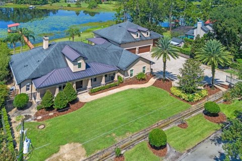 Villa ou maison à vendre à Chuluota, Floride: 4 chambres, 431.9 m2 № 1905814 - photo 2