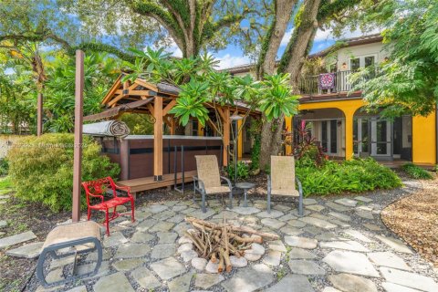 Villa ou maison à vendre à Fort Lauderdale, Floride: 4 chambres, 350.33 m2 № 2081814 - photo 29