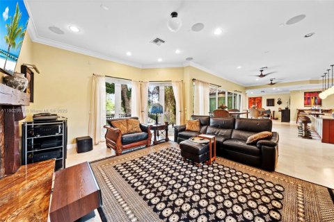 Villa ou maison à vendre à Fort Lauderdale, Floride: 4 chambres, 350.33 m2 № 2081814 - photo 16