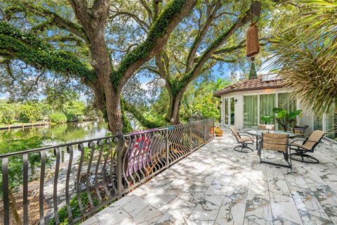 Villa ou maison à vendre à Fort Lauderdale, Floride: 4 chambres, 350.33 m2 № 2081814 - photo 18