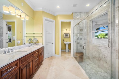 Villa ou maison à vendre à Fort Lauderdale, Floride: 4 chambres, 350.33 m2 № 2081814 - photo 25